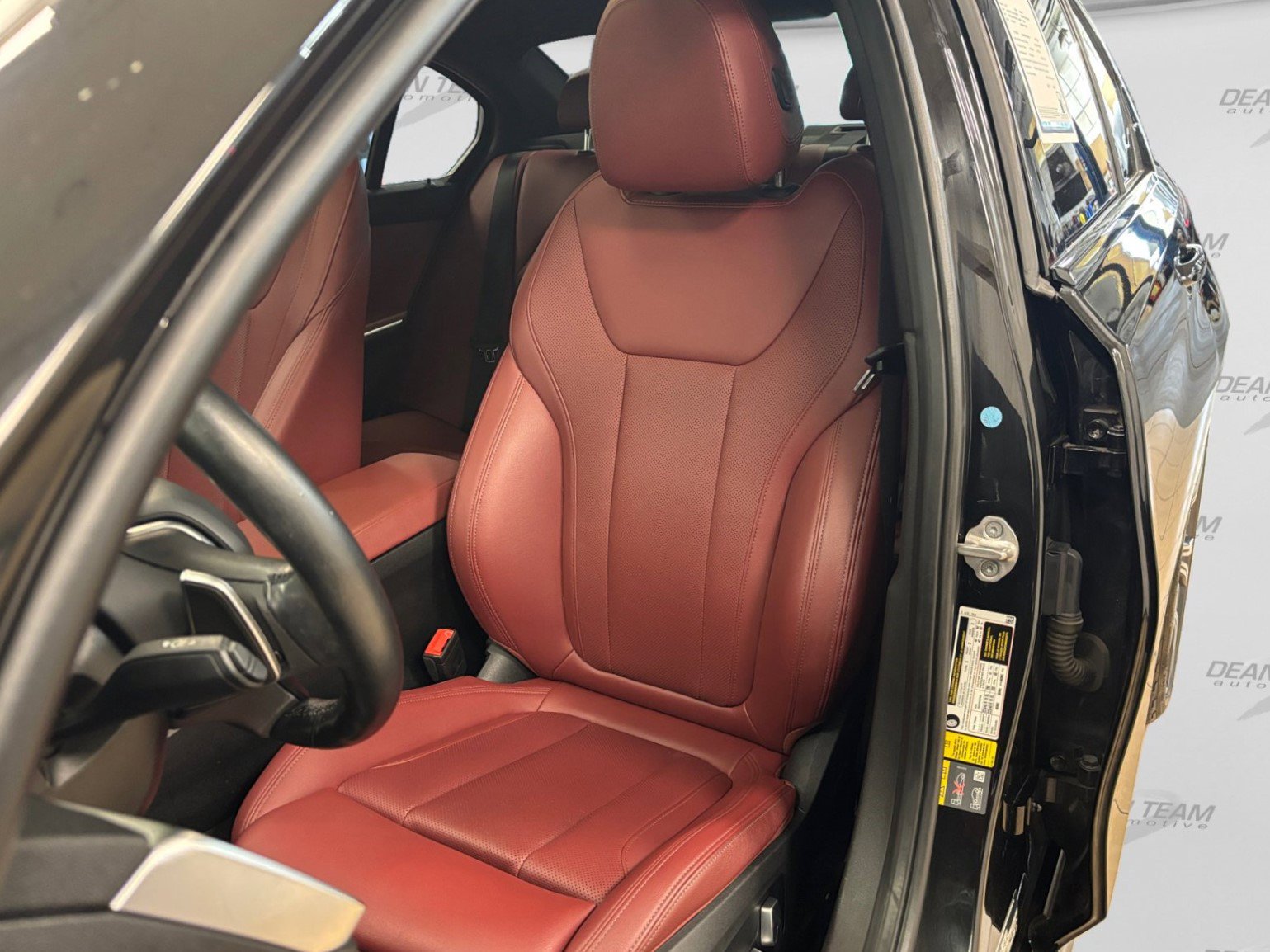 Used 2022 BMW 330e w/ Driving Assistance Package RWD image 33