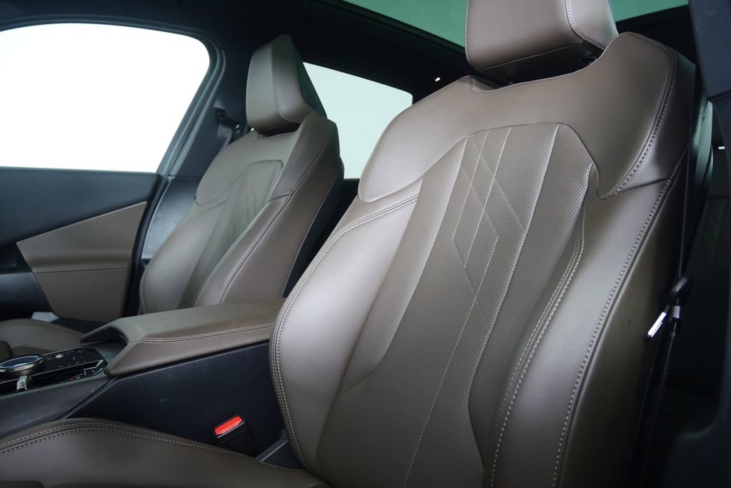 Certified 2025 BMW X3 xDrive30i image 10