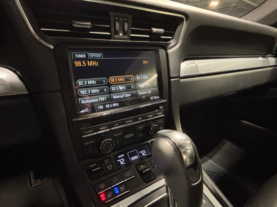 Used 2013 Porsche 911 Carrera 4S w/ Bose Audio Pkg AWD/4WD image 11