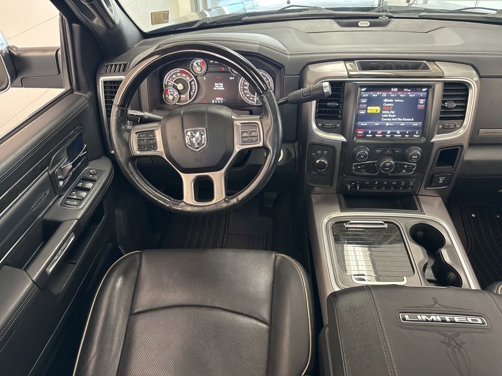 Used 2017 RAM 3500 Laramie Longhorn image 14