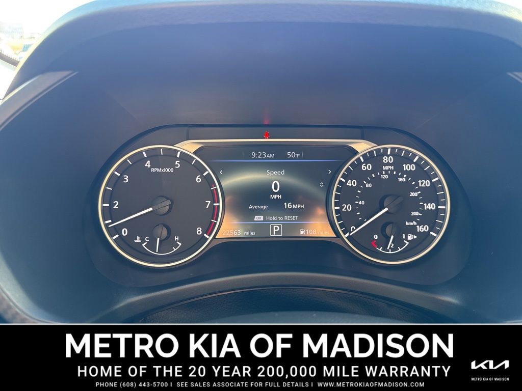 Used 2022 Nissan Sentra SR w/ Midnight Edition image 18