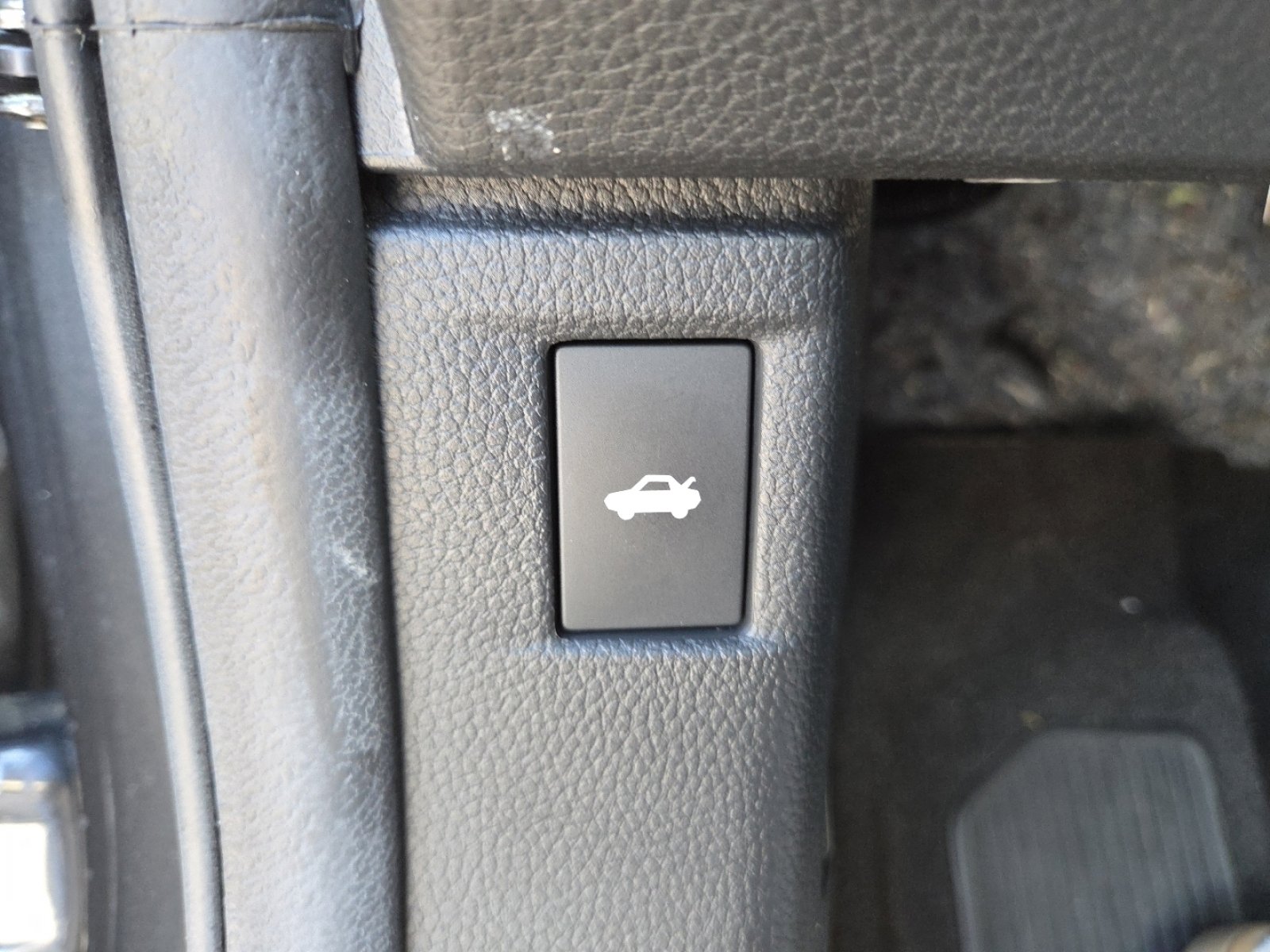 Certified 2025 Honda Accord LX image 26