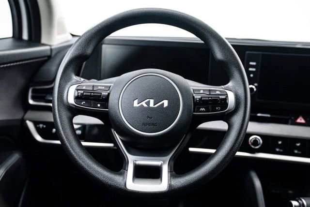 Used 2025 Kia Sportage LX image 20