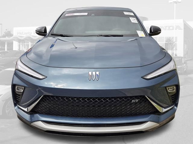 Used 2024 Buick Envista Sport Touring w/ Convenience I Package FWD image 8