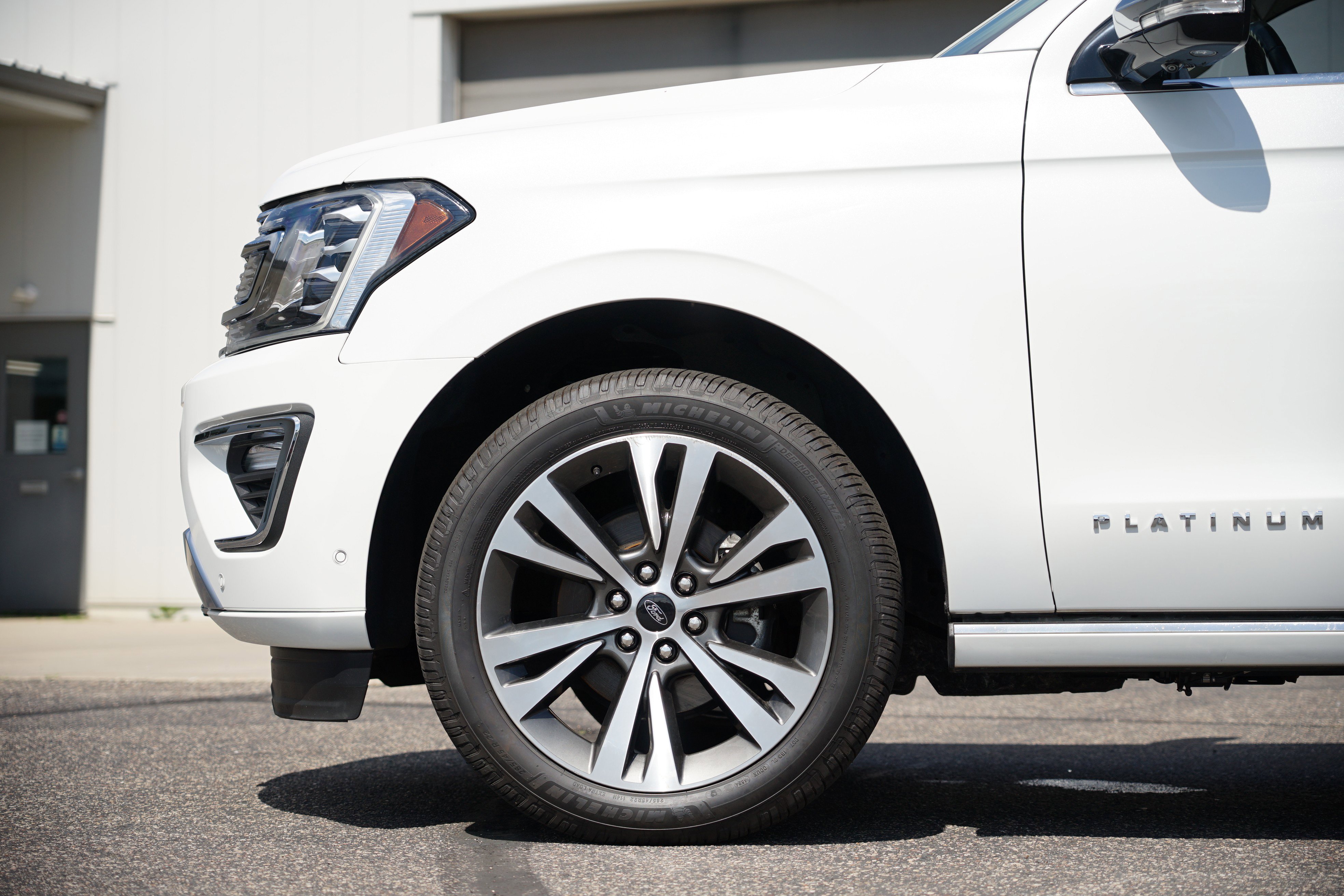 Used 2021 Ford Expedition Platinum image 13