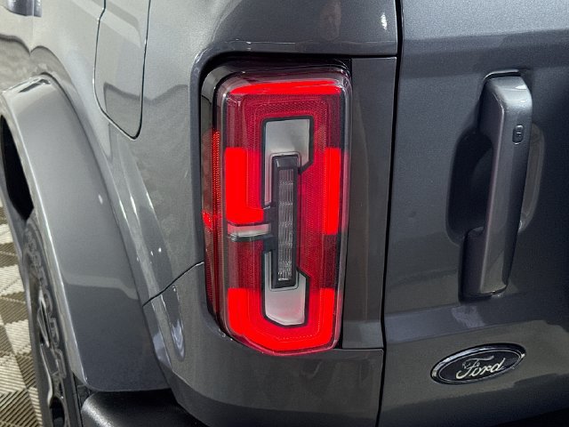 Used 2023 Ford Bronco Outer Banks AWD/4WD image 35