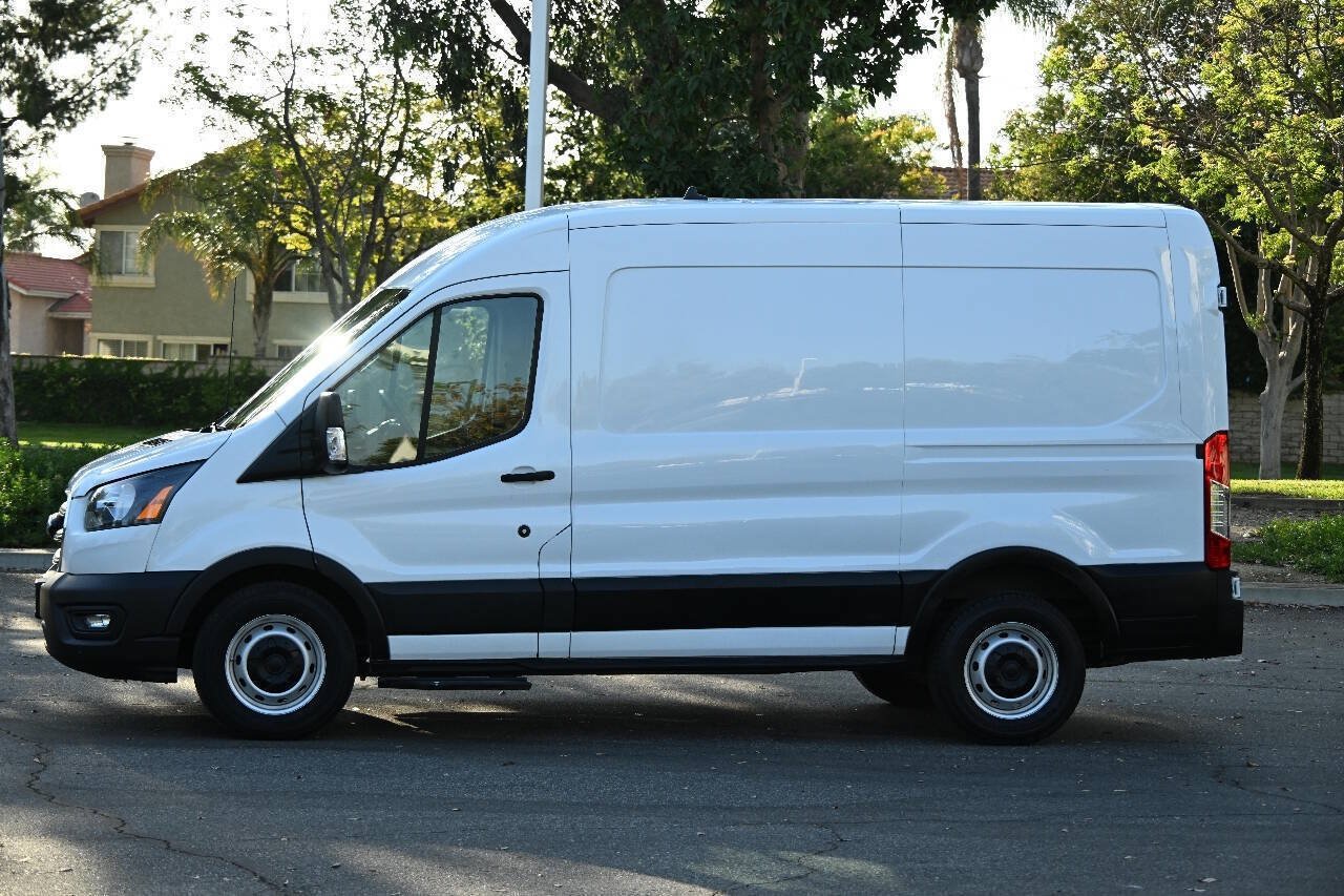 Used 2020 Ford Transit 150 Medium Roof RWD image 3