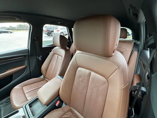 Used 2019 Audi Q5 2.0T Premium w/ Convenience Package image 11