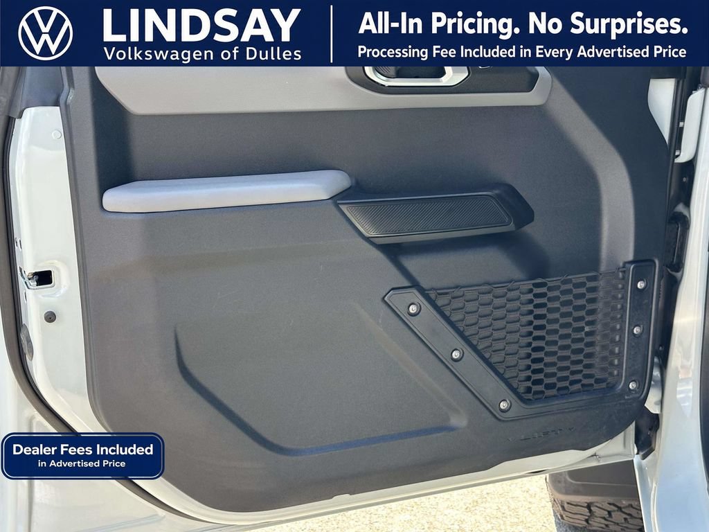 Used 2023 Ford Bronco Big Bend AWD/4WD image 9