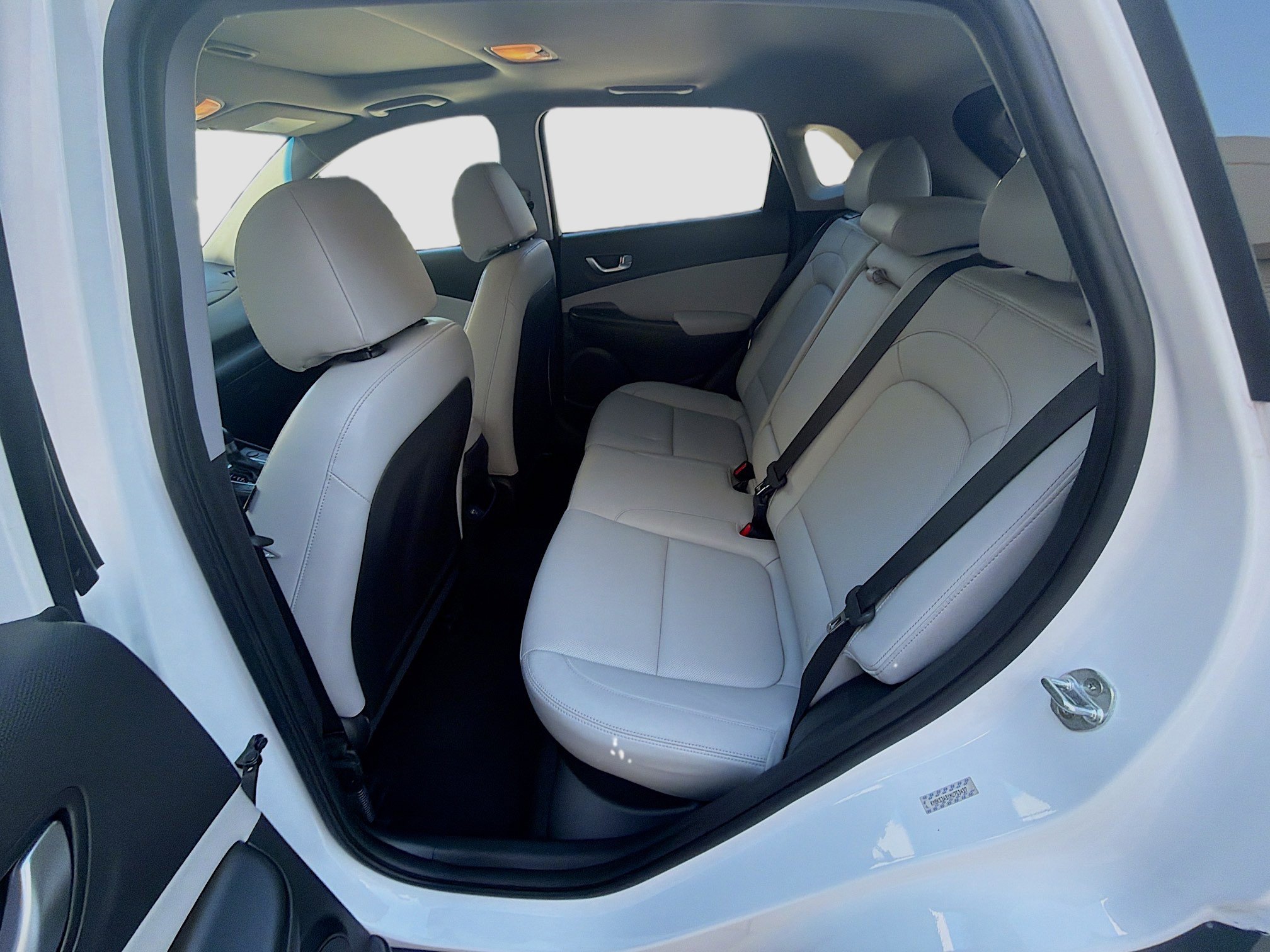 Used 2022 Hyundai Kona Limited FWD image 20