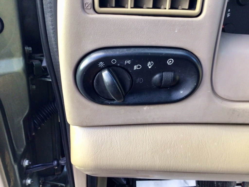 Used 2003 Ford F350 XL image 14