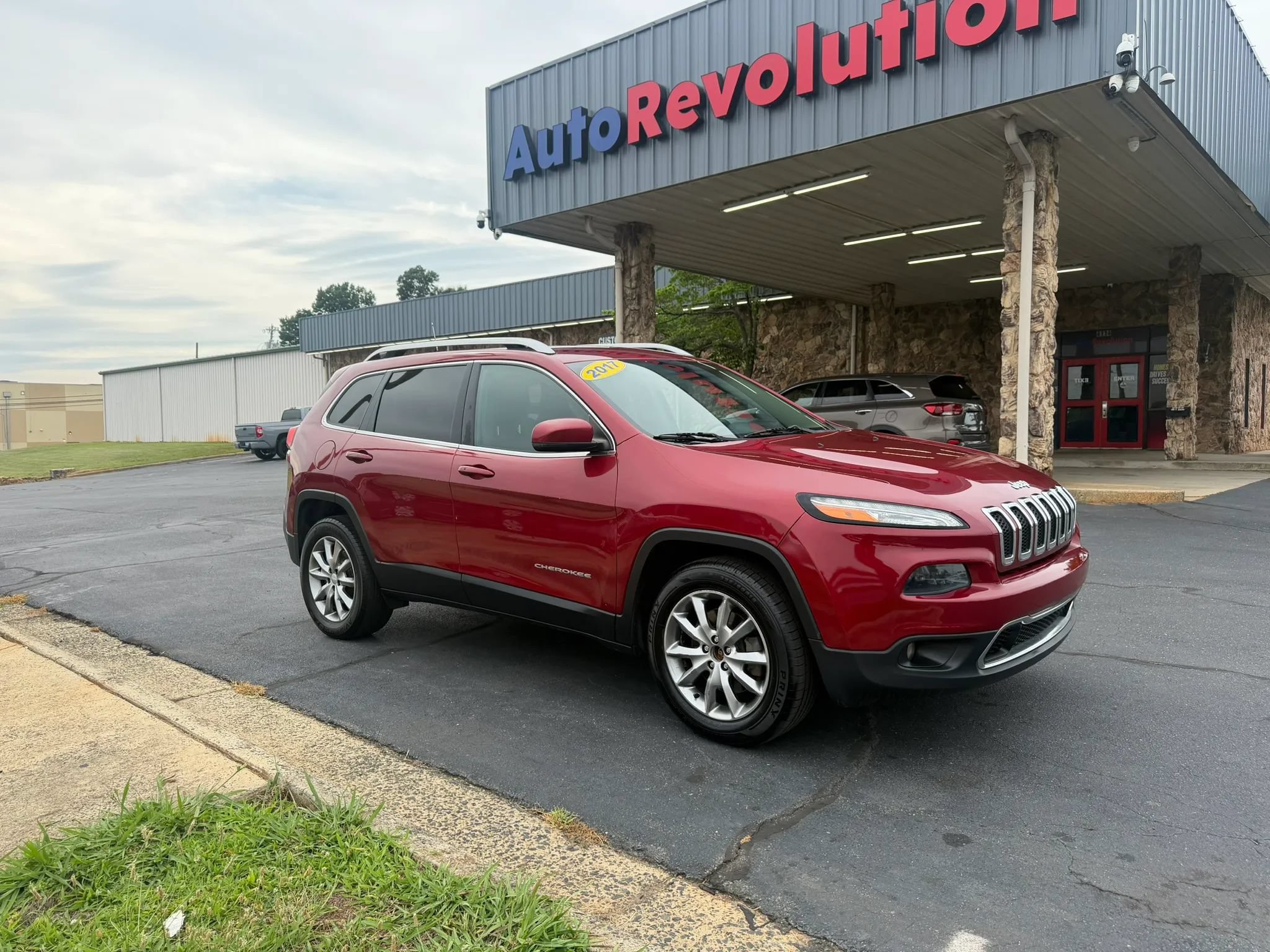 Used 2017 Jeep Cherokee Limited