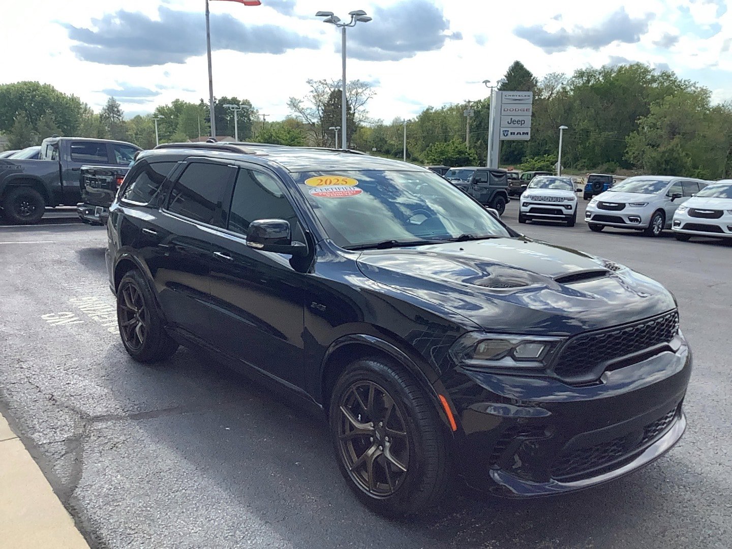 Certified 2025 Dodge Durango R/T AWD/4WD image 3