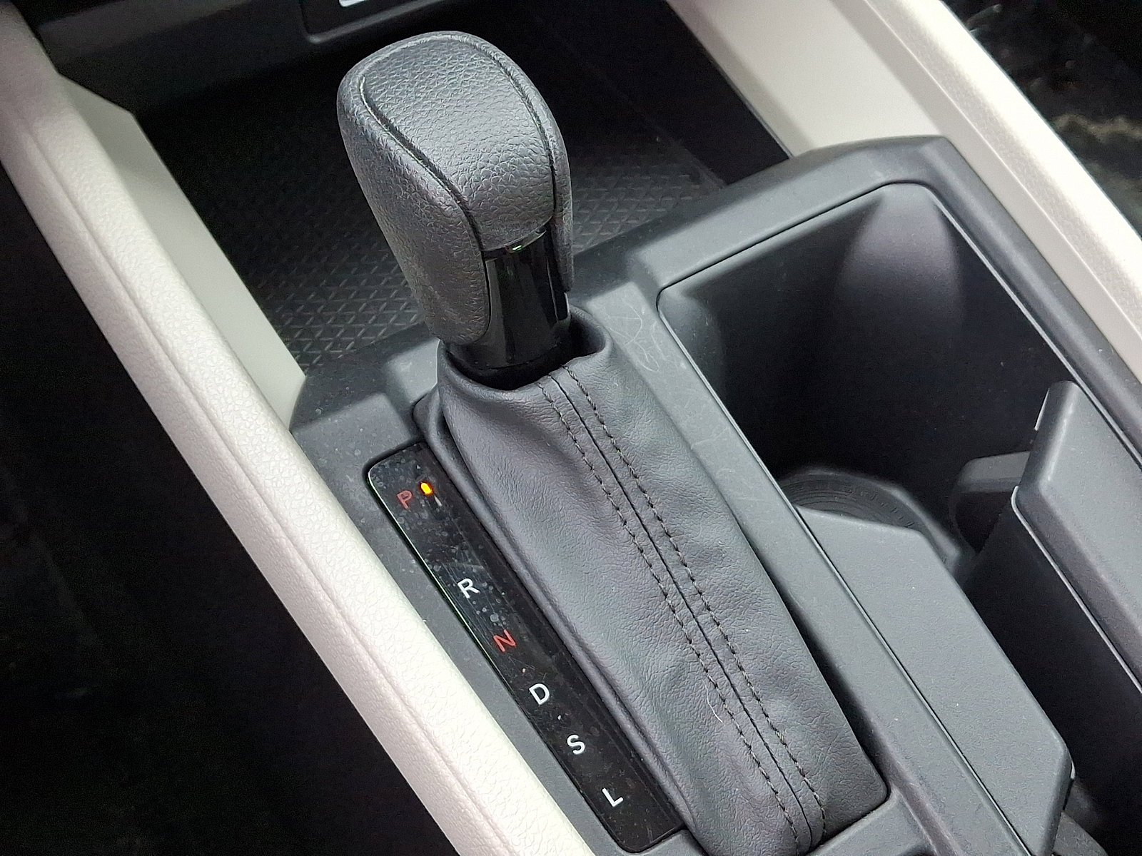 Certified 2023 Honda Accord EX image 15