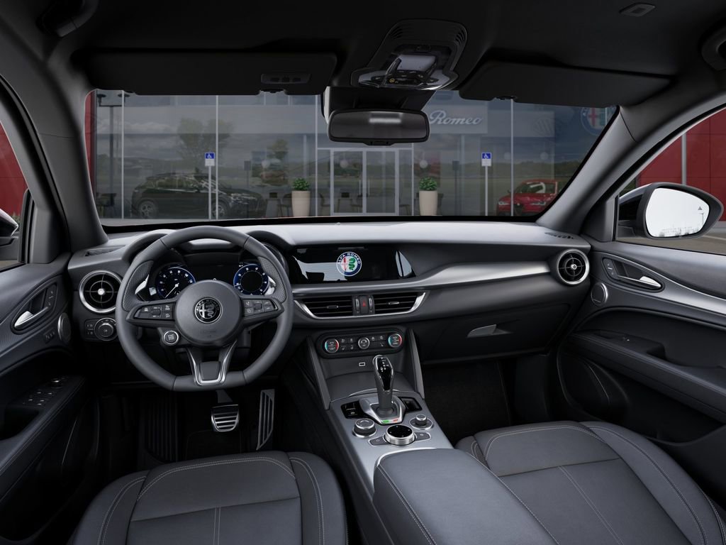 New 2025 Alfa Romeo Stelvio Sprint image 14