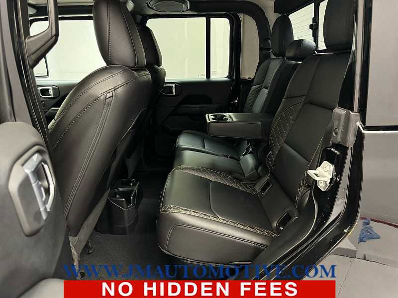 Used 2021 Jeep Gladiator Overland image 15