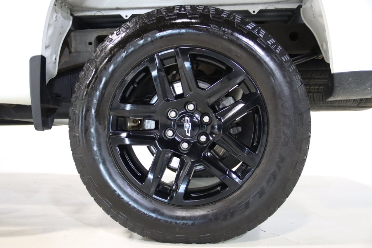 Used 2023 Chevrolet Silverado 1500 Custom w/ Rally Edition AWD/4WD image 68