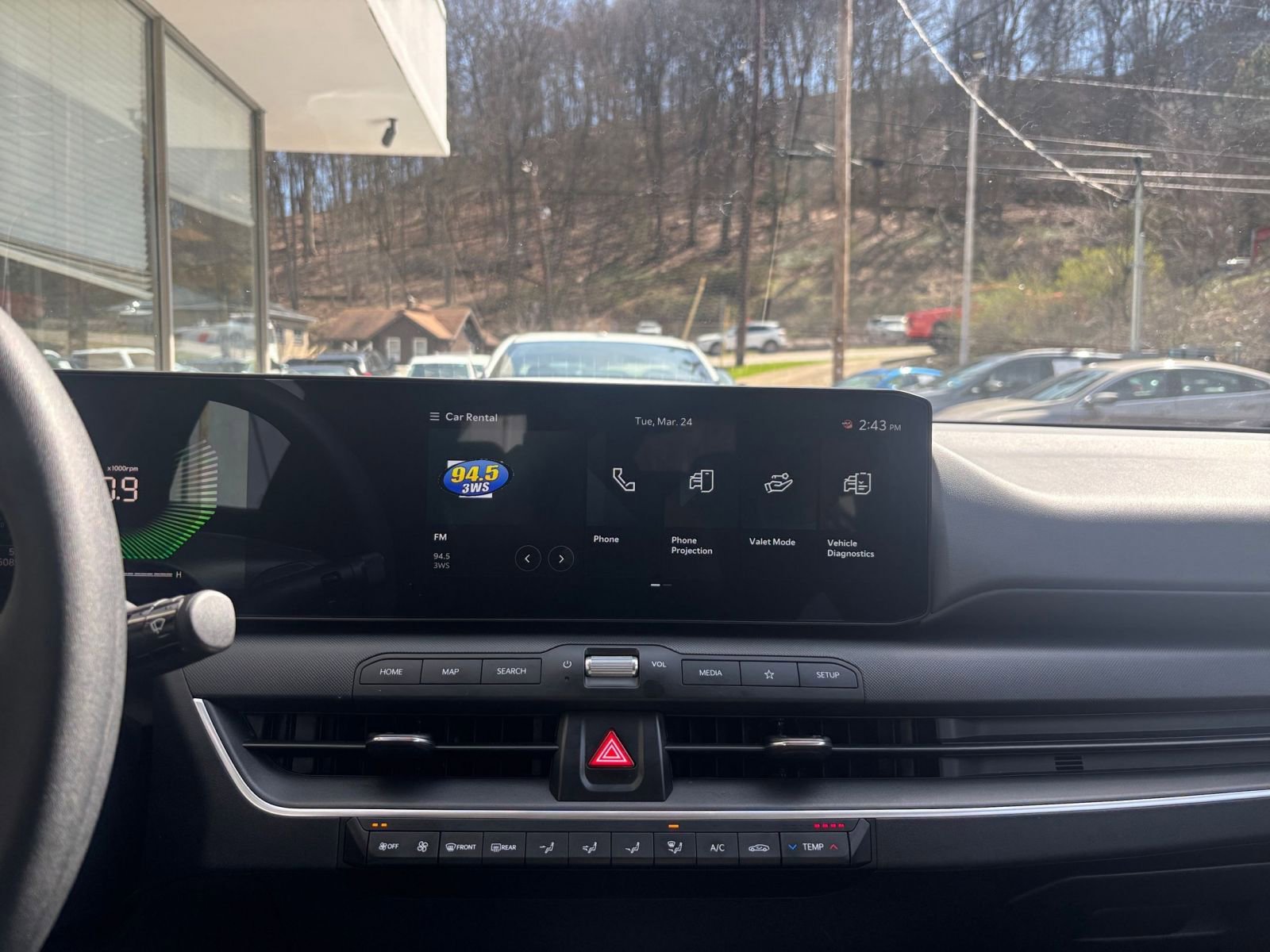 Used 2025 Kia K4 LXS image 17