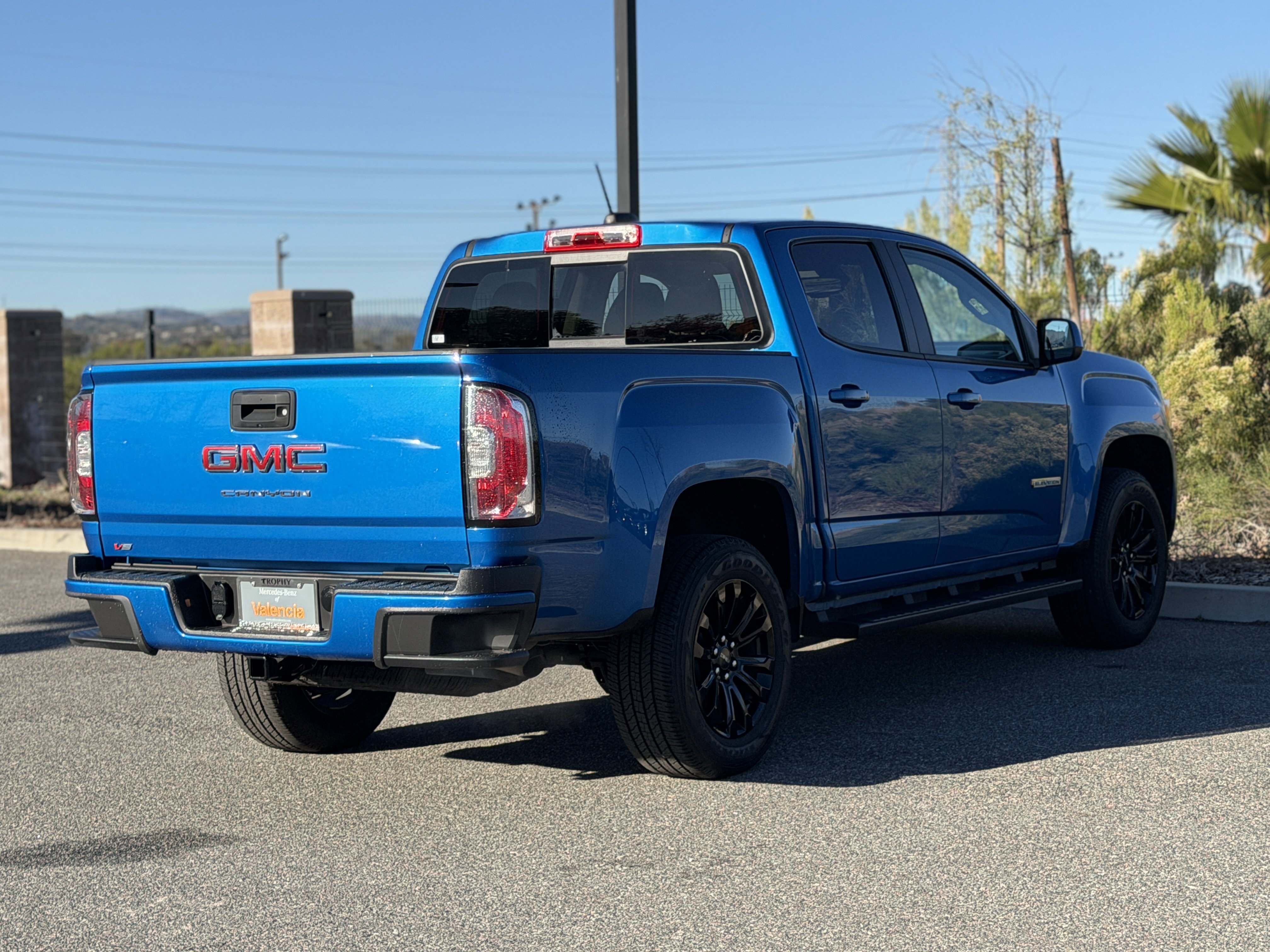 Used 2022 GMC Canyon Elevation w/ Trailering Package image 8