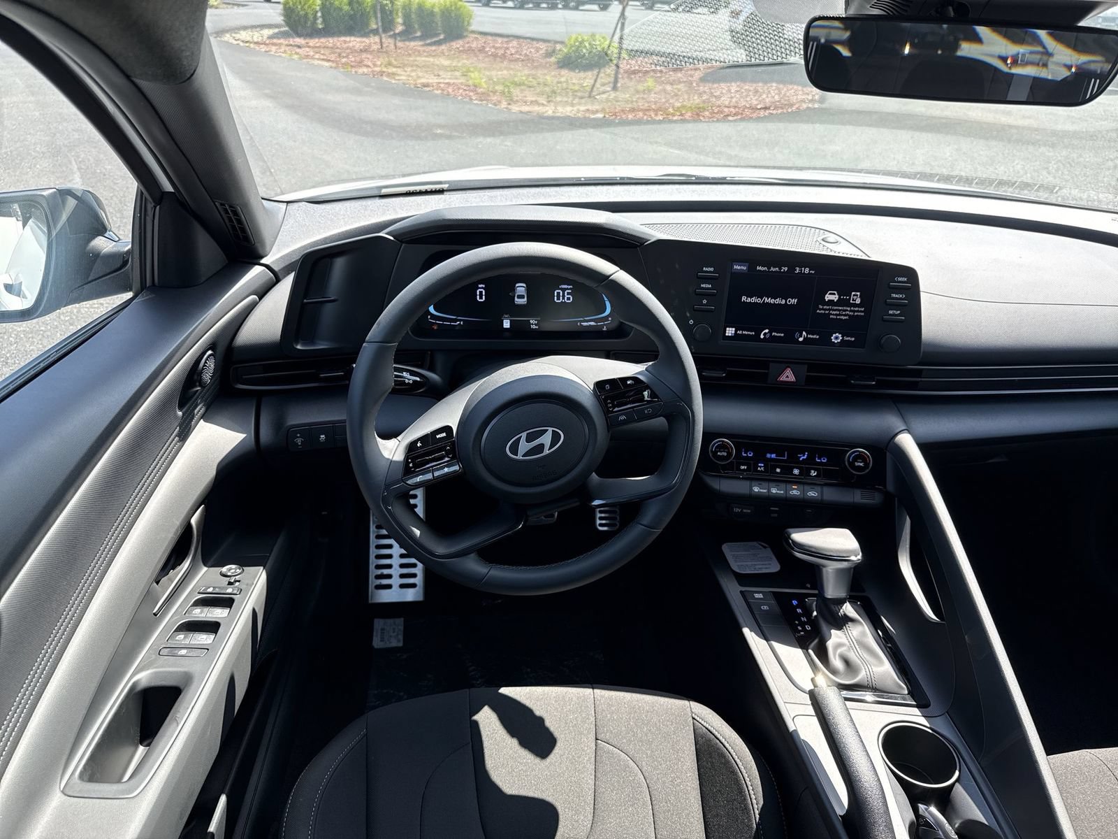 New 2026 Hyundai Elantra Sport FWD image 16