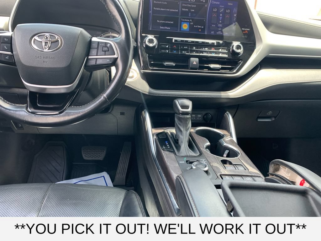 Used 2022 Toyota Highlander Platinum AWD/4WD image 25