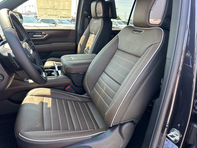 New 2026 GMC Yukon Denali Ultimate AWD/4WD image 29