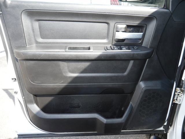 Used 2019 RAM 5500 Tradesman w/ Electrical Accessory Group image 11