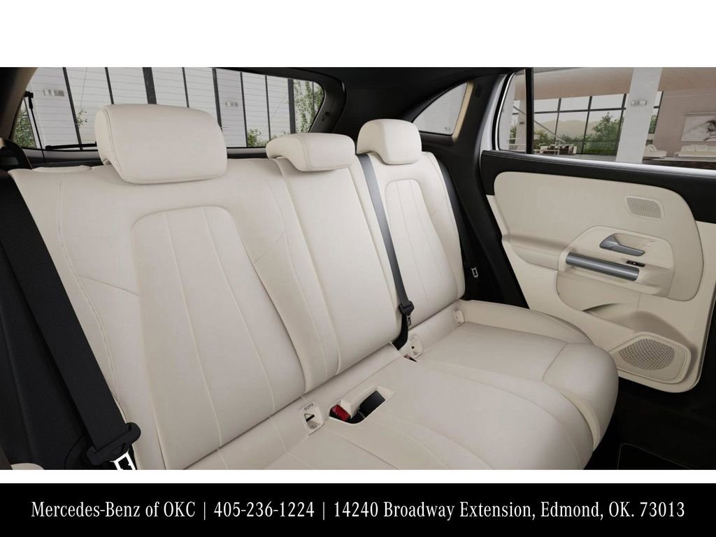 New 2026 Mercedes-Benz GLA 250 image 5