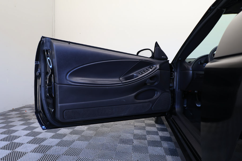 Used 2003 Ford Mustang Cobra RWD image 14