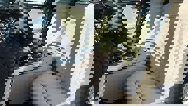 Certified 2025 Mercedes-Benz GLB 250 4MATIC image 47