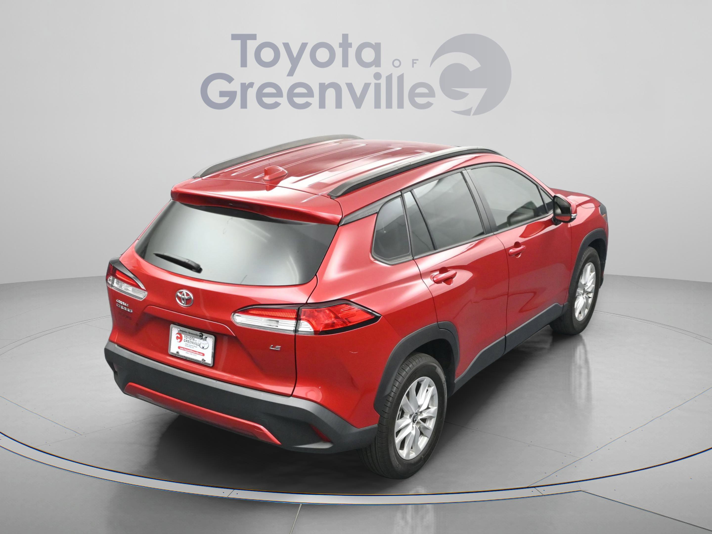 Certified 2023 Toyota Corolla Cross LE image 15