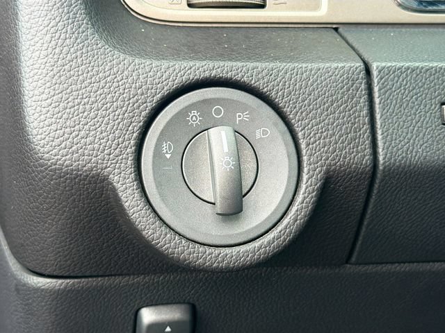 Used 2014 Lincoln Navigator 4WD image 10