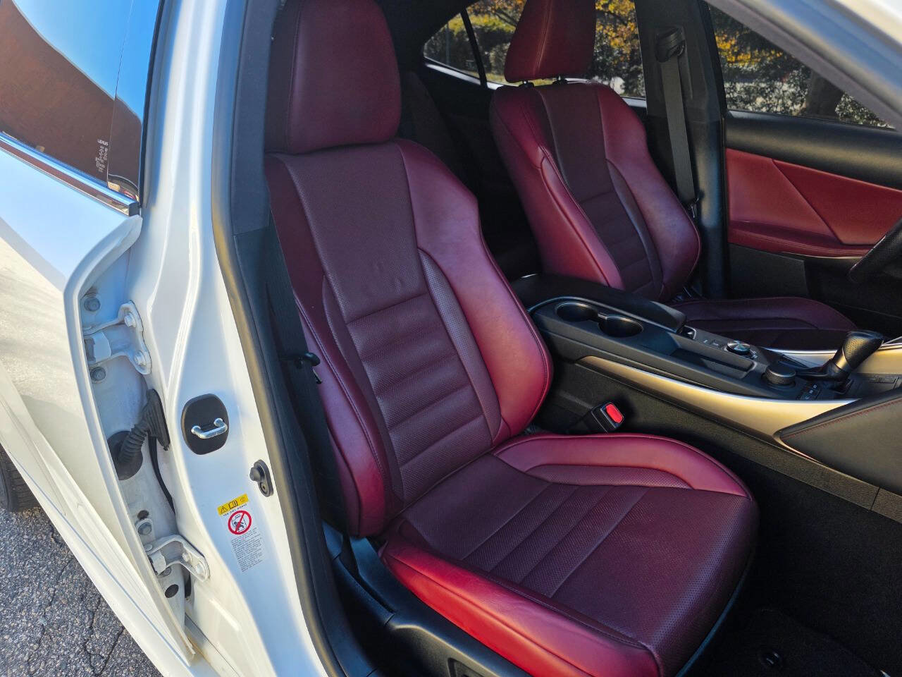 Used 2018 Lexus IS 300 F Sport image 34