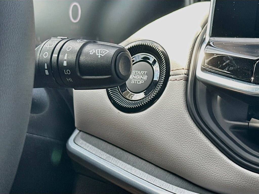 New 2026 Jeep Compass Limited AWD/4WD image 18