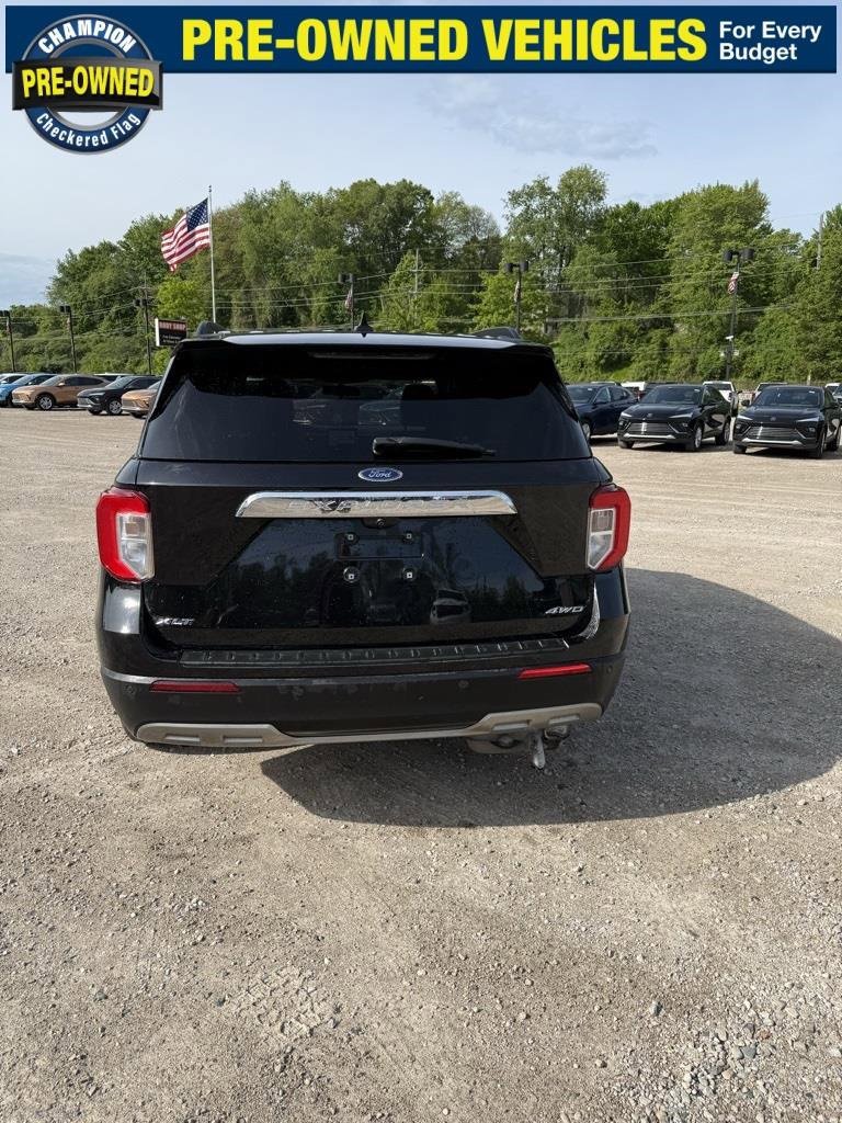 Used 2021 Ford Explorer XLT w/ Equipment Group 202A image 7