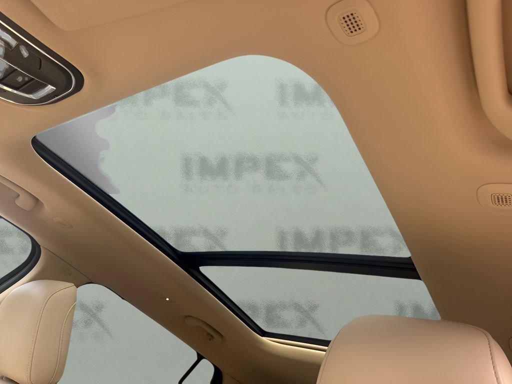 Used 2021 Jeep Grand Cherokee L Limited w/ Luxury Tech Group II image 12