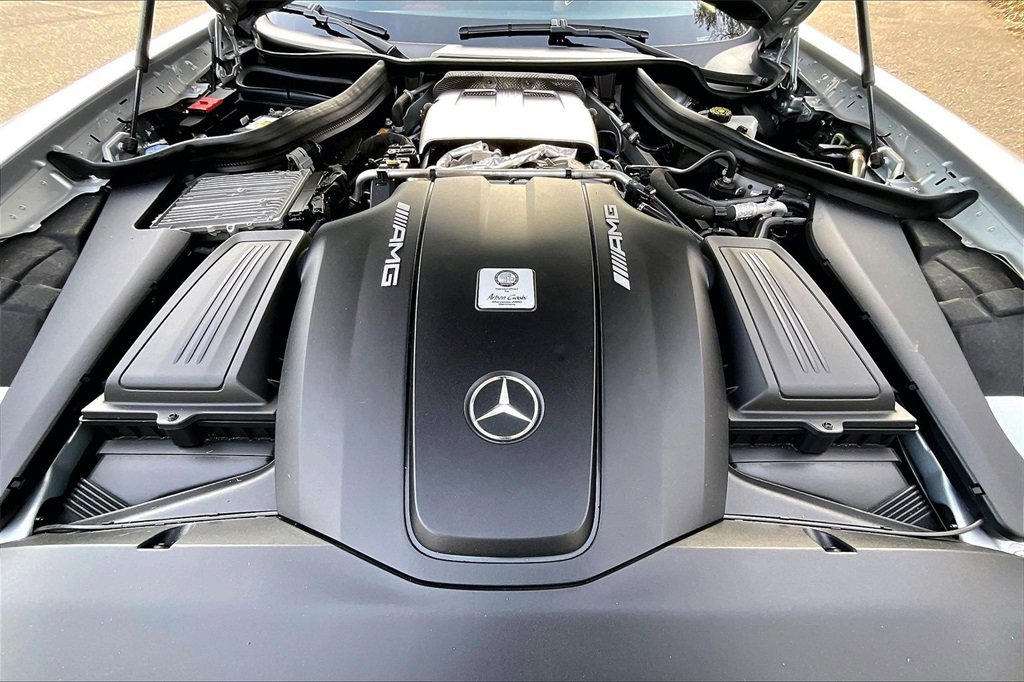 Used 2018 Mercedes-Benz AMG GT Roadster image 7
