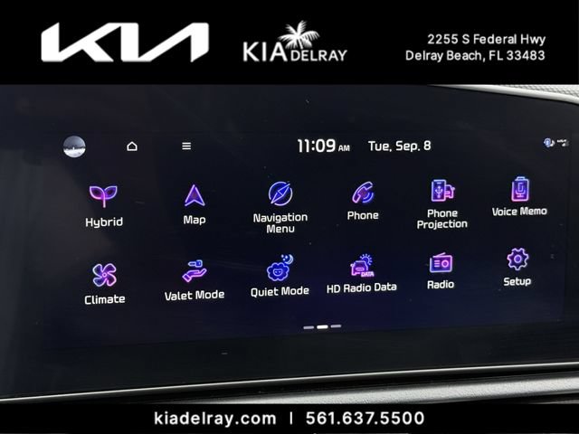 Certified 2024 Kia Niro SX Touring FWD image 21