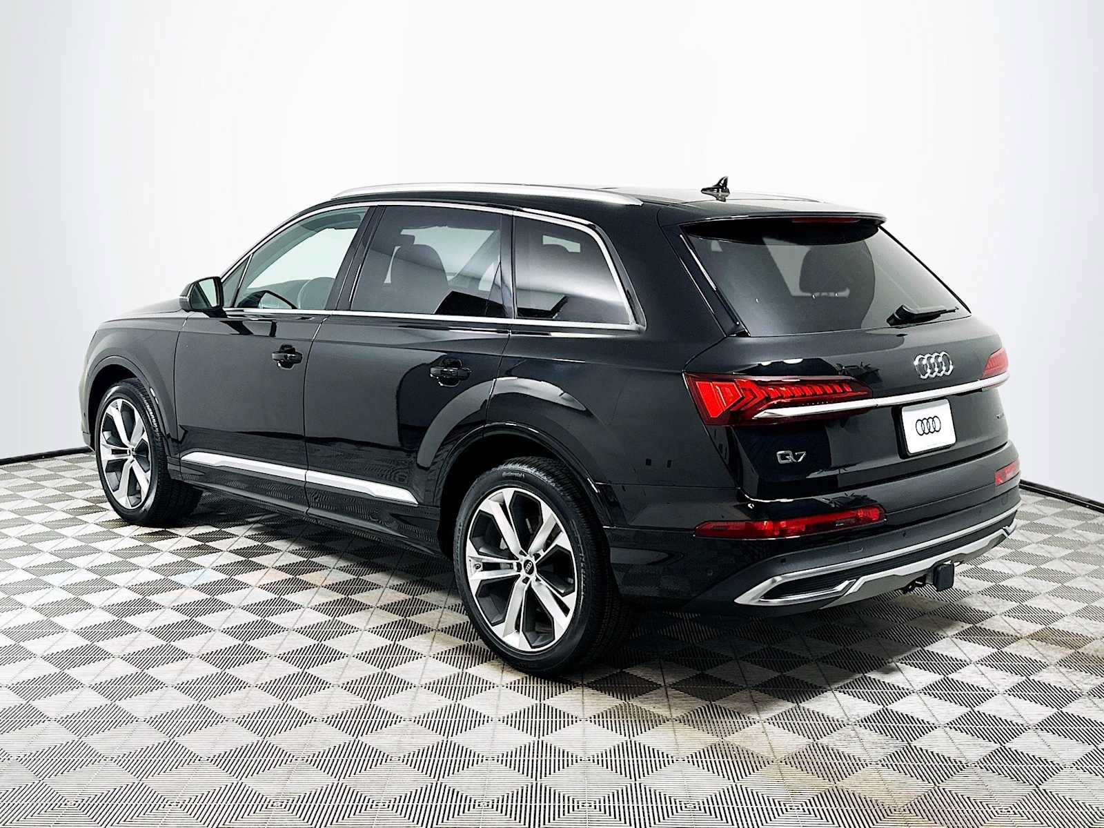 Certified 2023 Audi Q7 3.0T Premium Plus w/ Premium Plus Package AWD/4WD image 5