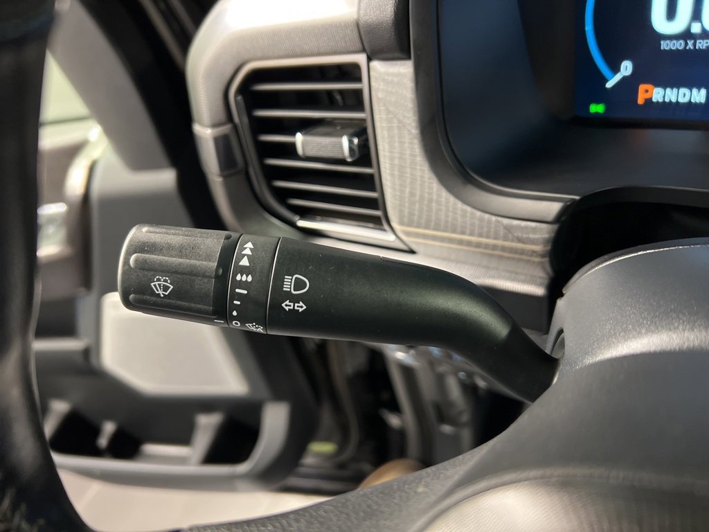 Certified 2022 Ford F150 Platinum w/ Equipment Group 701A High image 24