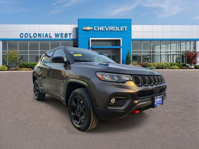 Used 2024 Jeep Compass Trailhawk AWD/4WD image 14