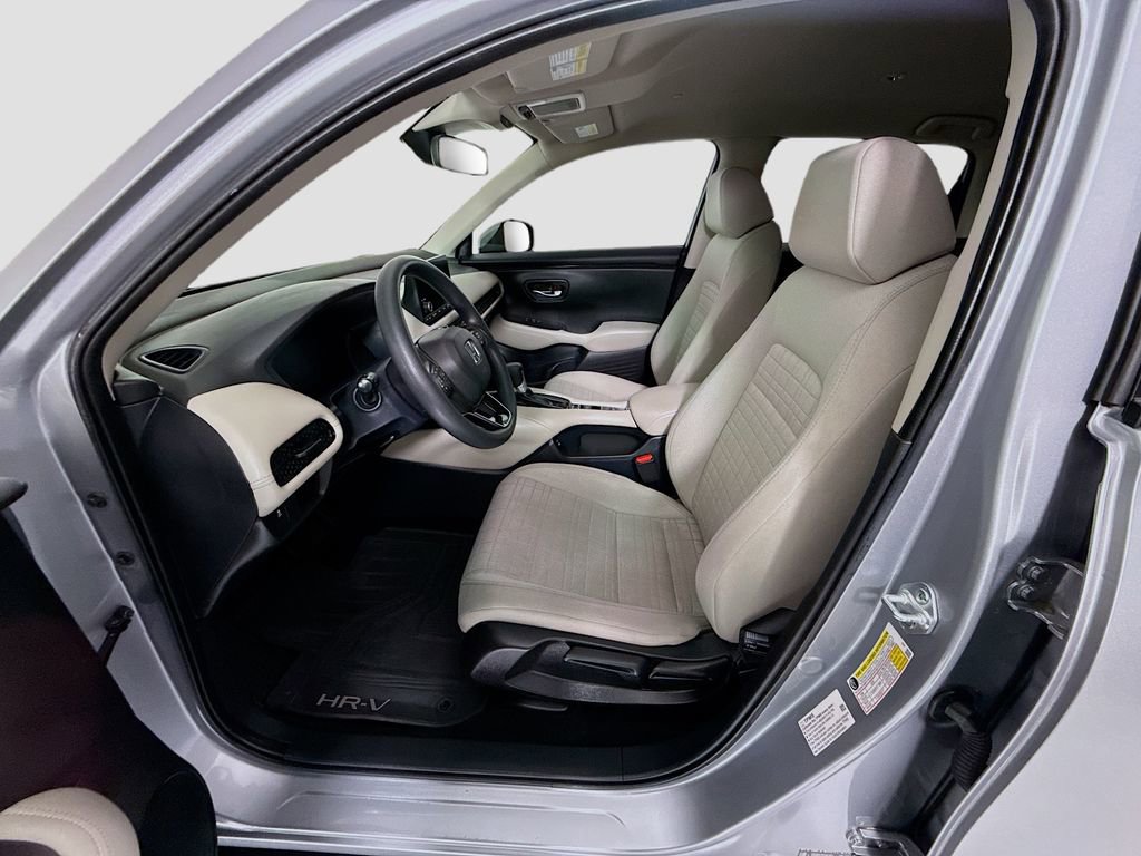 Certified 2025 Honda HR-V LX image 19