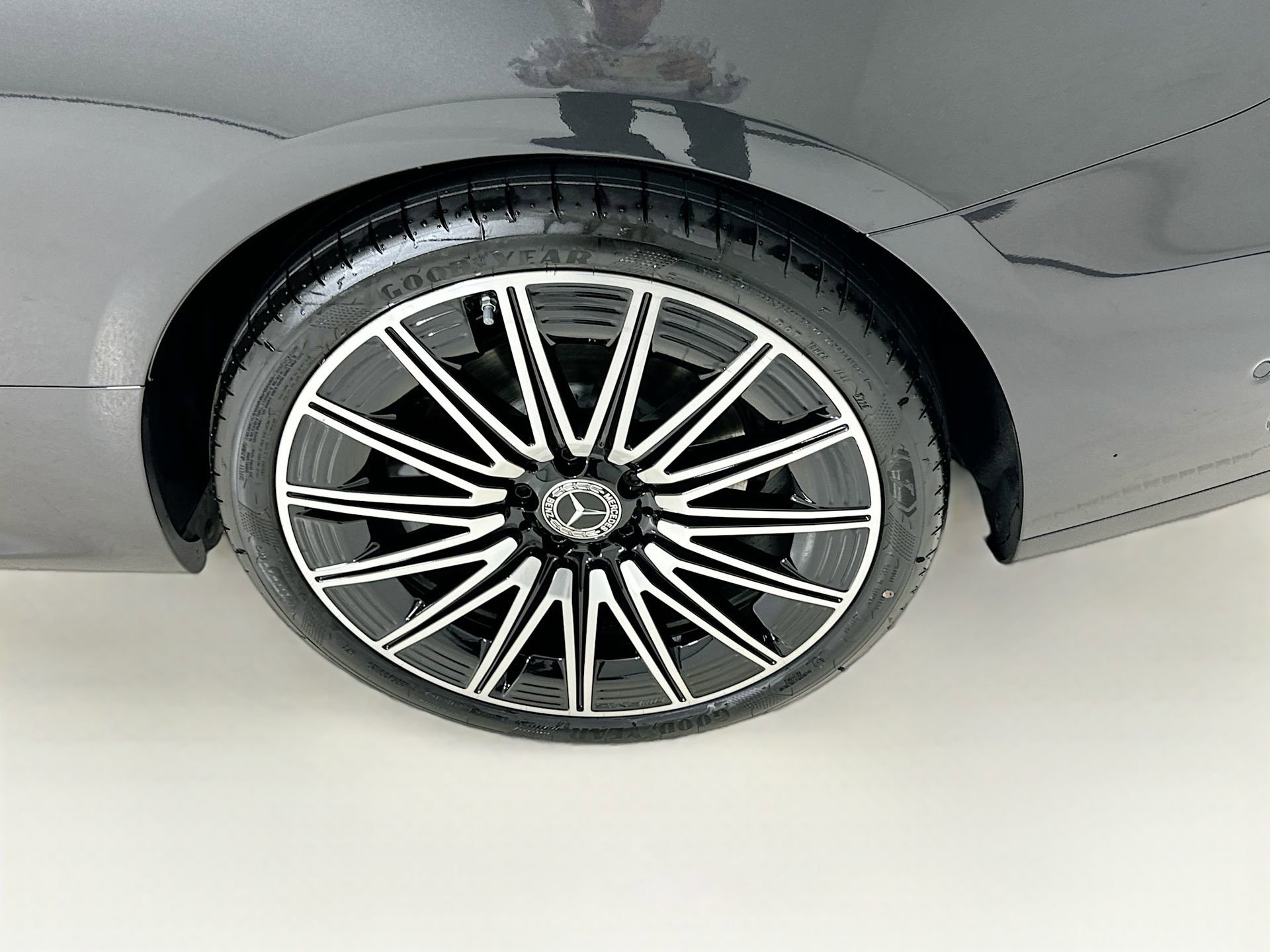 New 2026 Mercedes-Benz CLE 450 4MATIC Coupe image 34