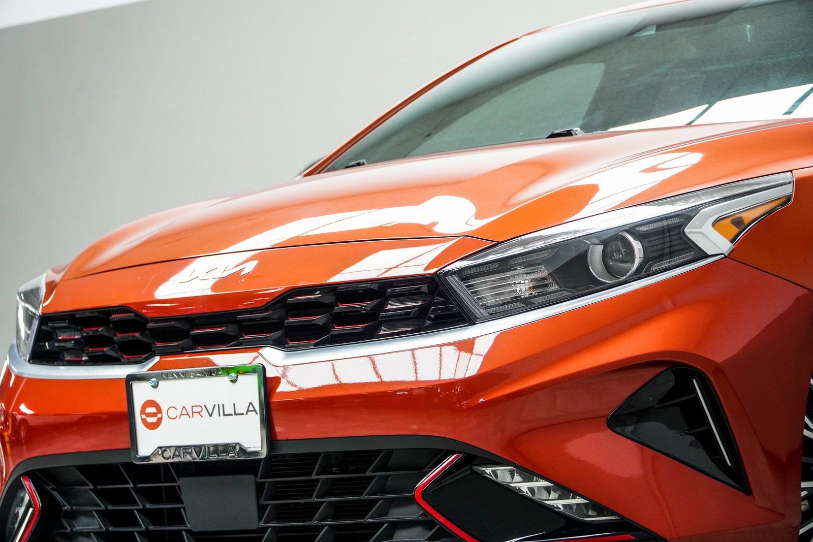 Used 2024 Kia Forte GT-Line w/ GT-Line Premium Package image 2