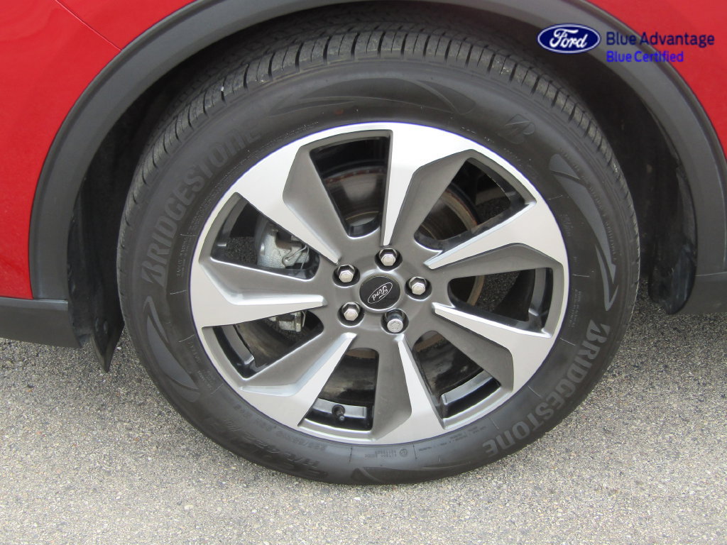 Used 2023 Ford Escape Platinum AWD/4WD image 14