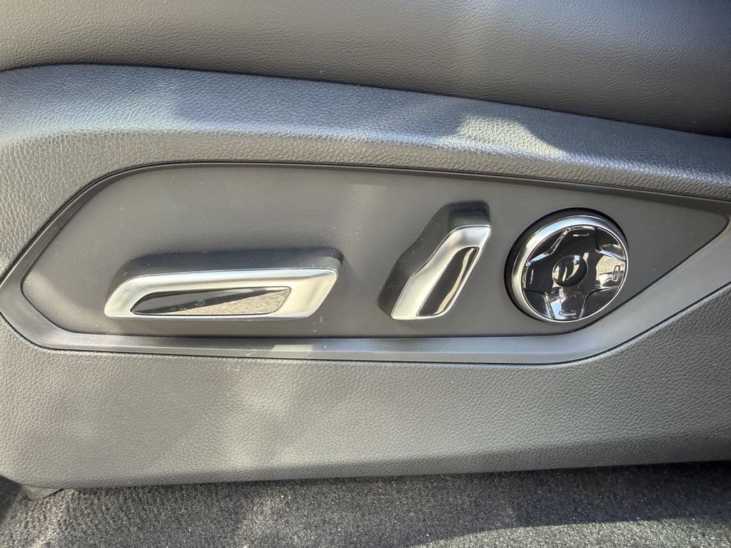 New 2026 Acura MDX w/ Technology Package FWD image 17