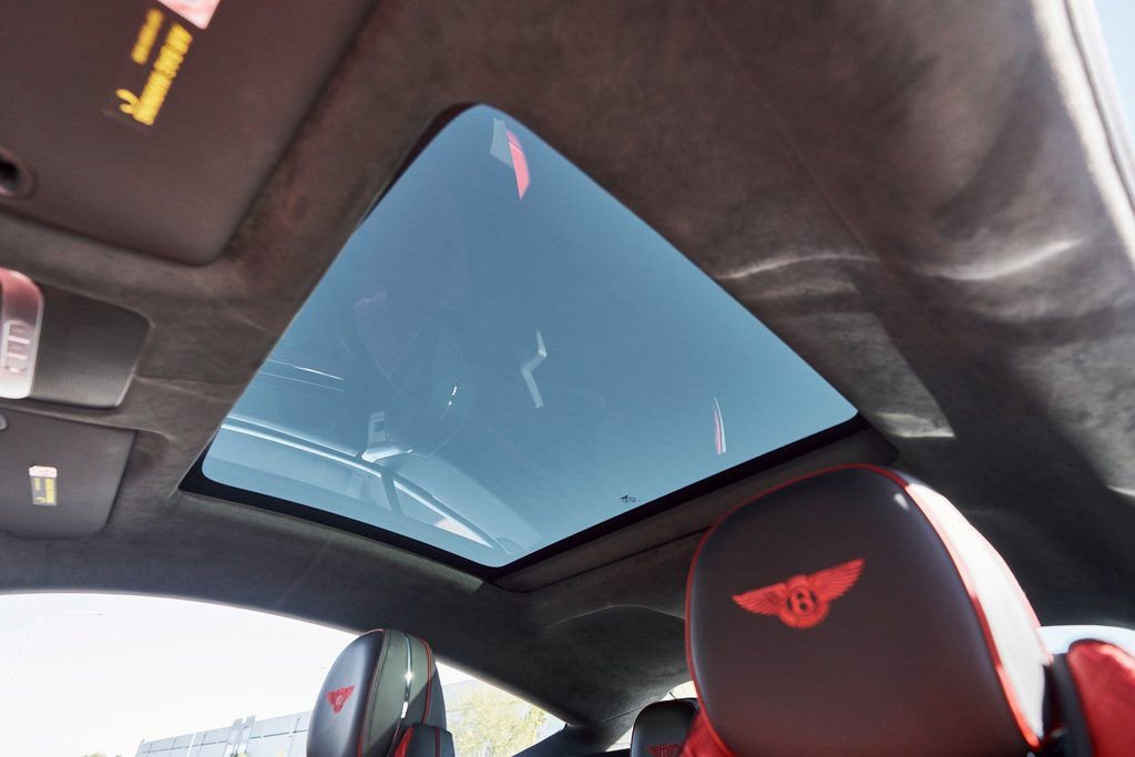 Used 2023 Bentley Continental GT Azure AWD/4WD image 3