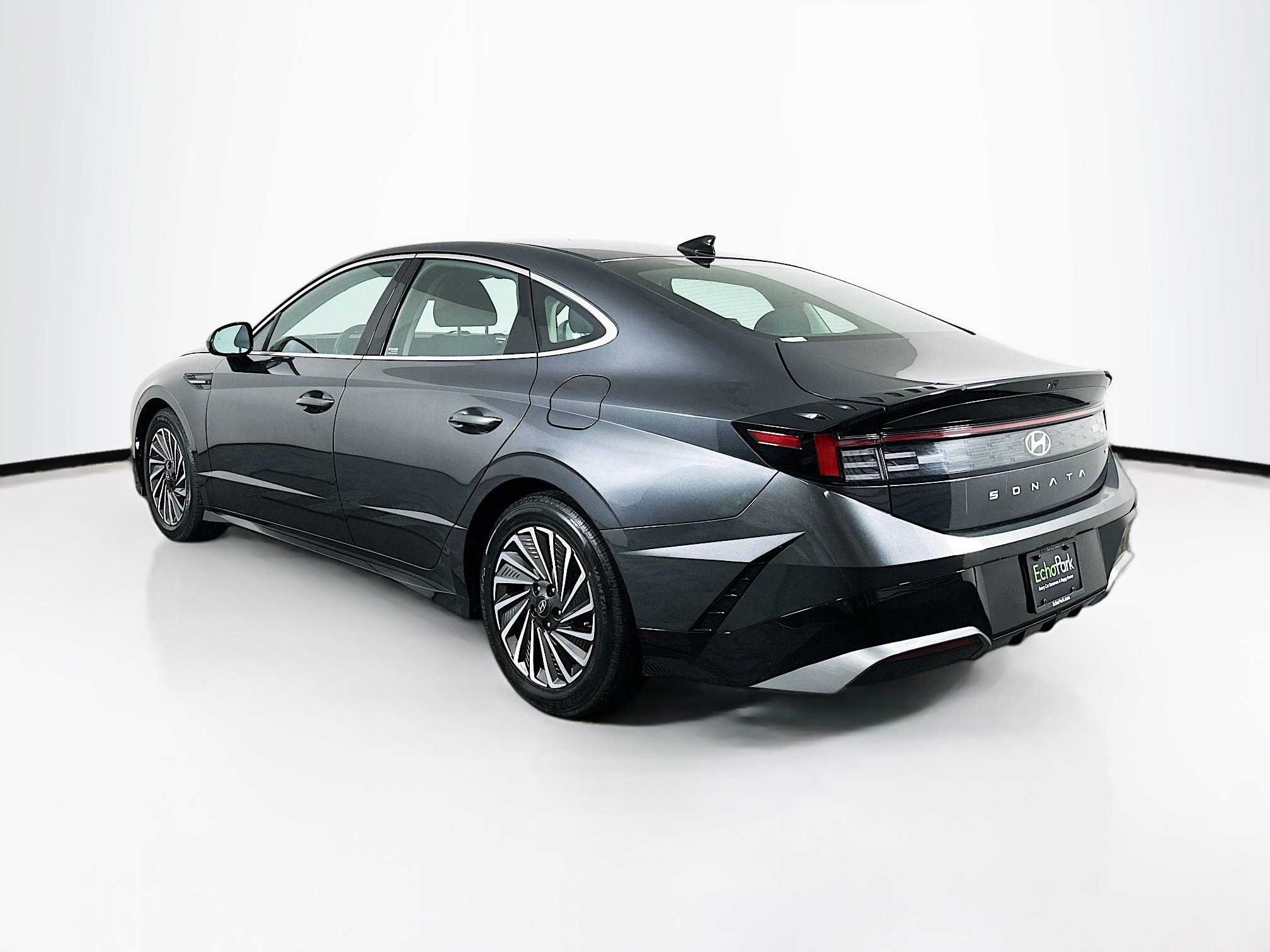 Used 2025 Hyundai Sonata SEL image 5