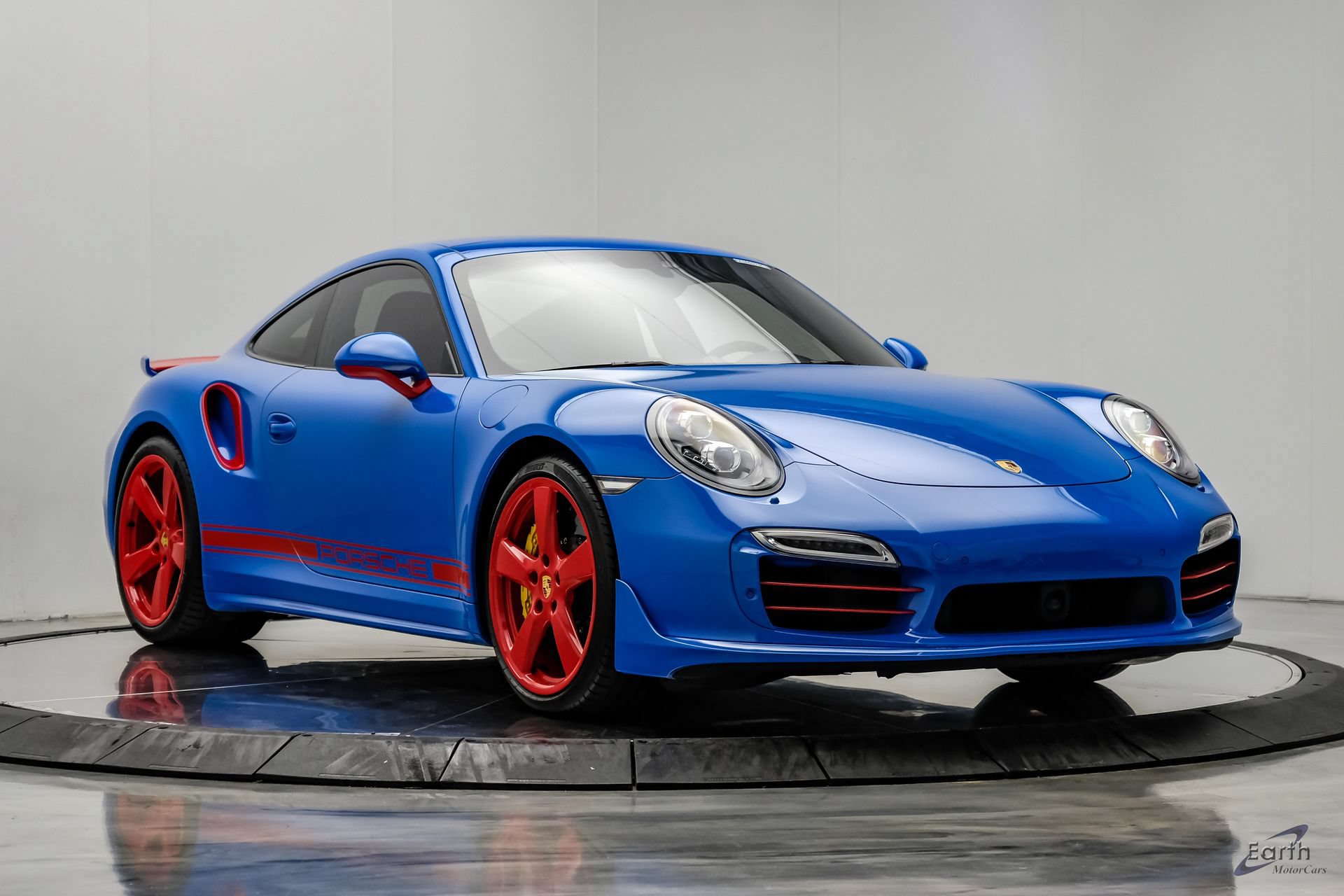 Used 2016 Porsche 911 Turbo S AWD/4WD image 29