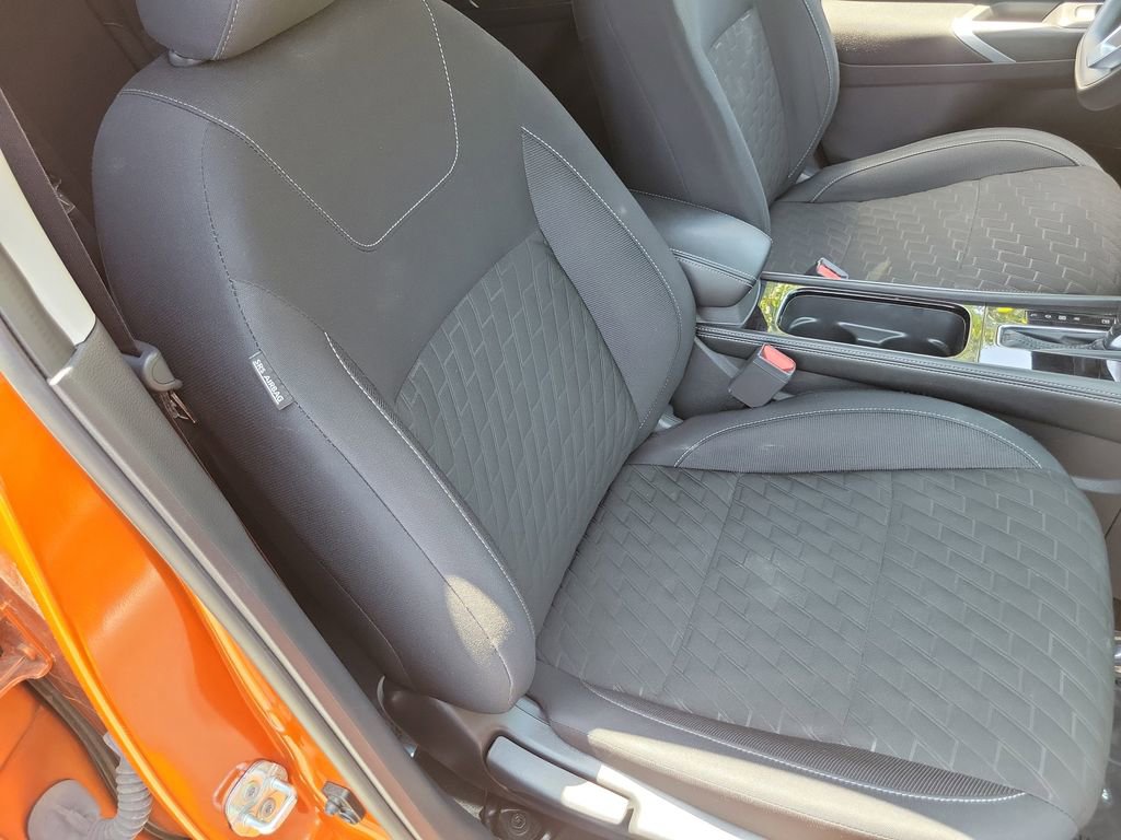 Used 2023 Nissan Kicks SV FWD image 18